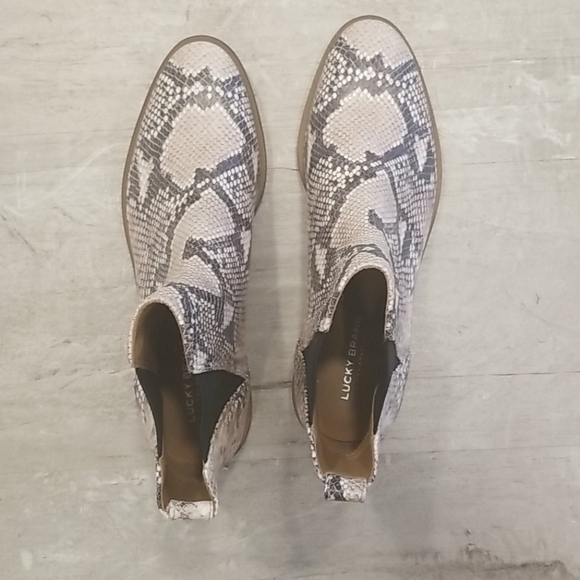 💕LUCKY BRAND💕 Jaime Snake Ankle Boots 8.5 NEW - Picture 7 of 15